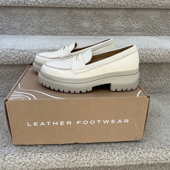 Patina Zoe chunky lug sole loafer - Picture 1 of 10